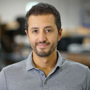 Ali Asmari, ULC Technologies, will discuss the challenges of building outdoor robots